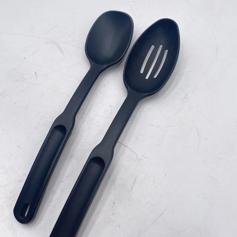 The Pampered Chef Slotted Solid Spoon Set Black Nylon Heat Resistant USA Kitchen